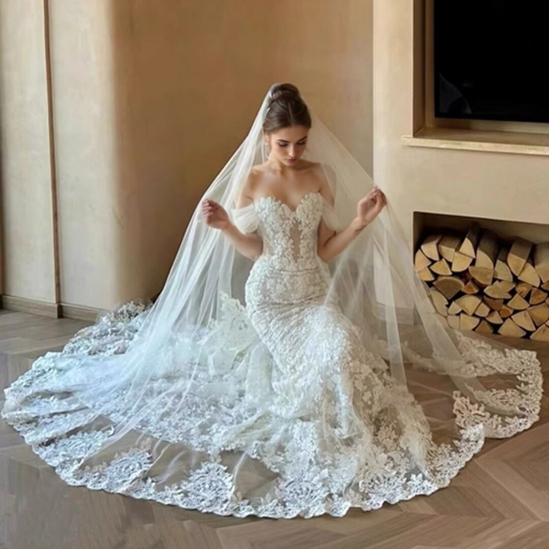 Cathedral Wedding veil, Lace wedding veil, Lace trim bridal veil, Catholic Wedding Veil, Long bridal veil, Delicate Lace Wedding Veil Cathed